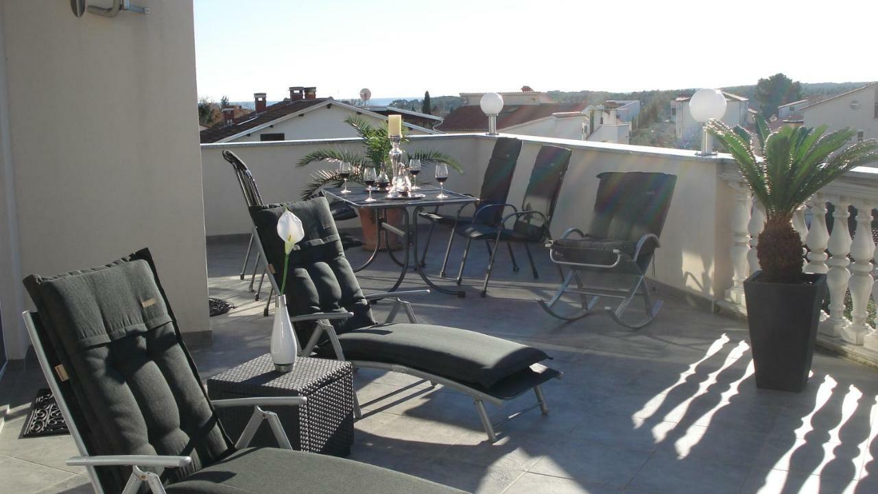 Villa Meli - Apartments Mit Meerblick Medulin Exteriér fotografie